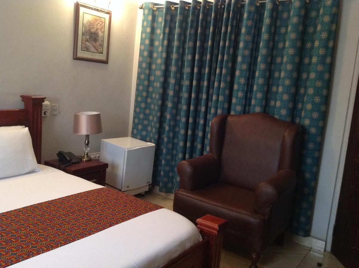 Benconi Lodge Accra Buitenkant foto