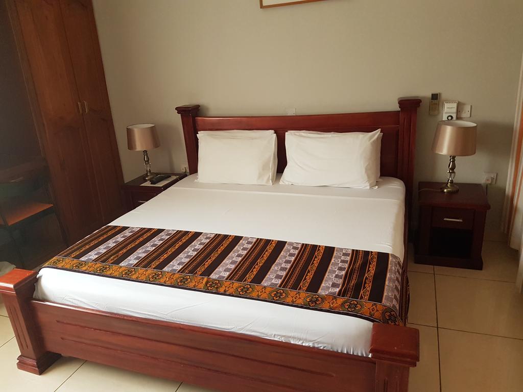 Benconi Lodge Accra Buitenkant foto