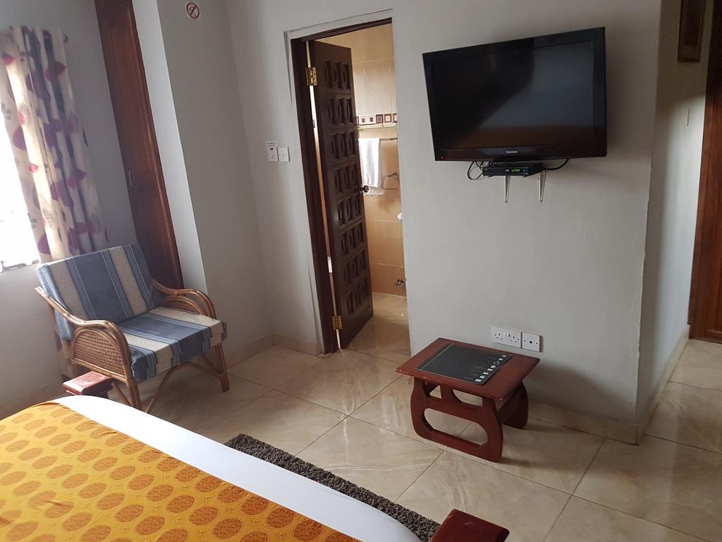 Benconi Lodge Accra Buitenkant foto